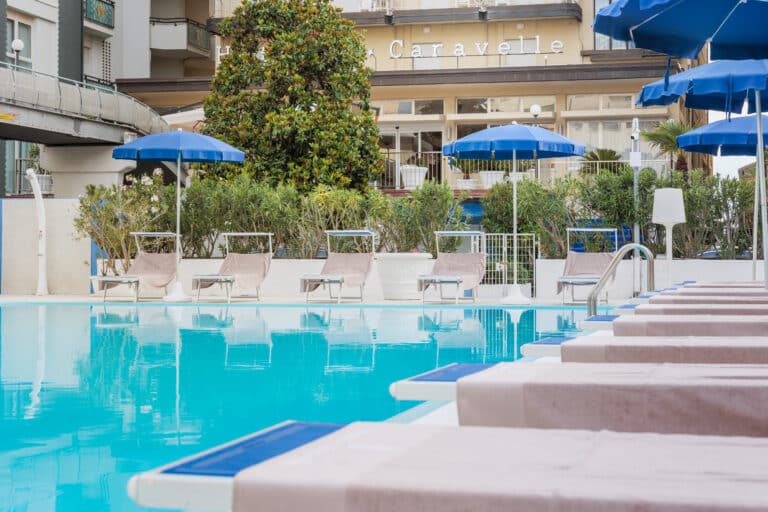 Hotel Caravelle Cattolica - Piscina 1