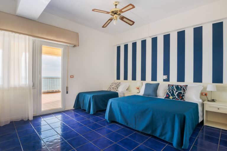 Hotel Caravelle Cattolica - Sea View Superior Room stanza 2